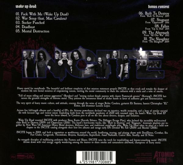 Albumcover mit Bandmitgliedern und Songtiteln.