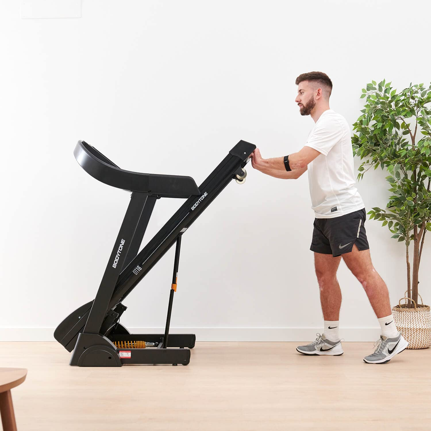 Cinta de correr - BodyTone DT16+, Velocidad 16 Km/h, Potencia 2,5 CV, Peso Máx. 120 kg, Bluetooth, Plegable, Negro