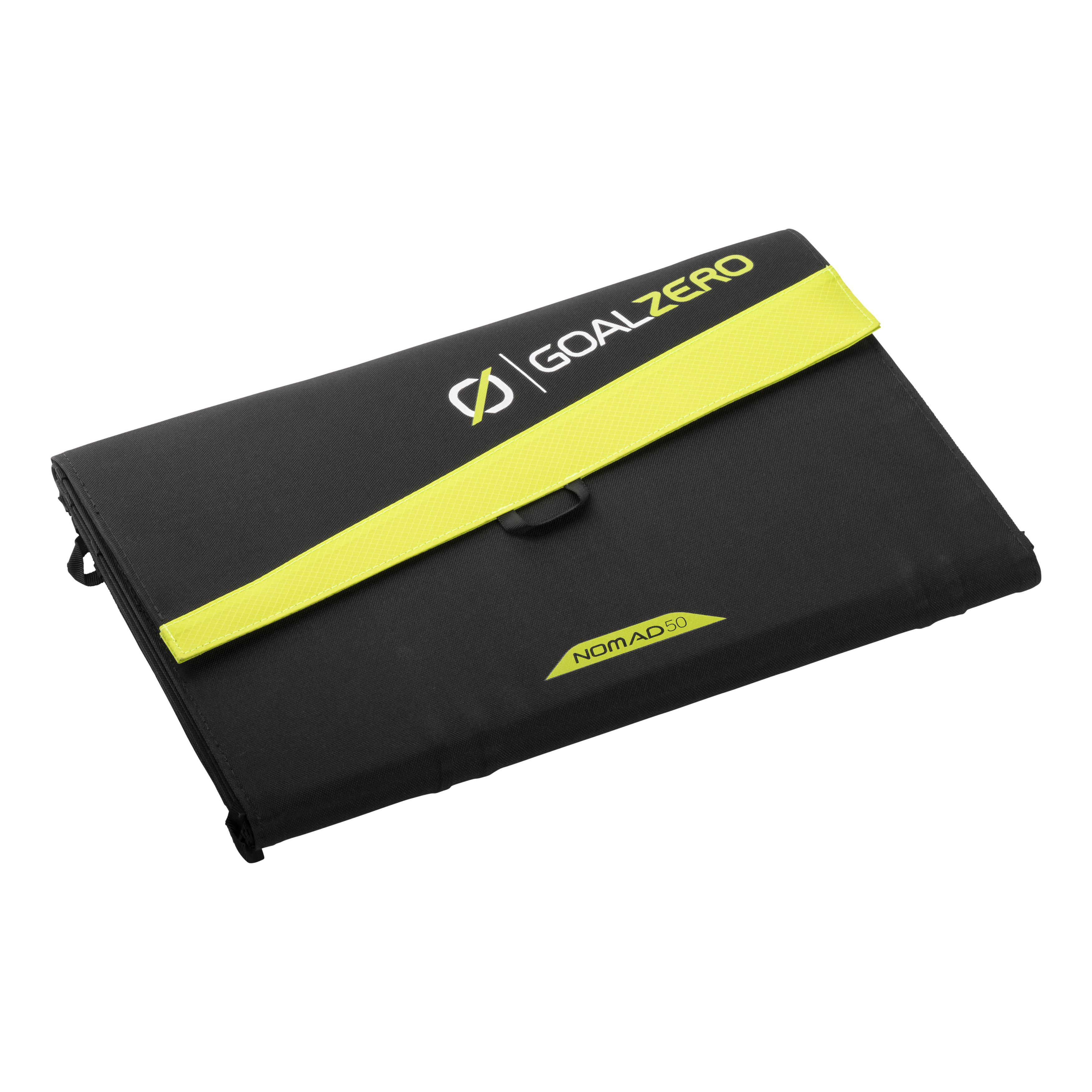 Schwarz-gelbes Solarpanel, GOAL ZERO Nomad 50, gefaltet und geschlossen.