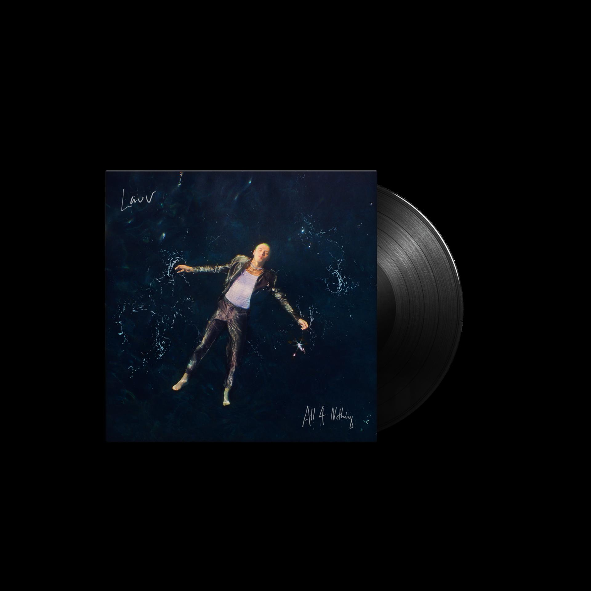Albumcover von Lavv, mit einem Mann, der im Wasser schwebt, daneben eine Vinyl-Schallplatte.