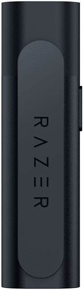 Schwarzes Razer-Gerät mit dem Wort RAZER darauf.