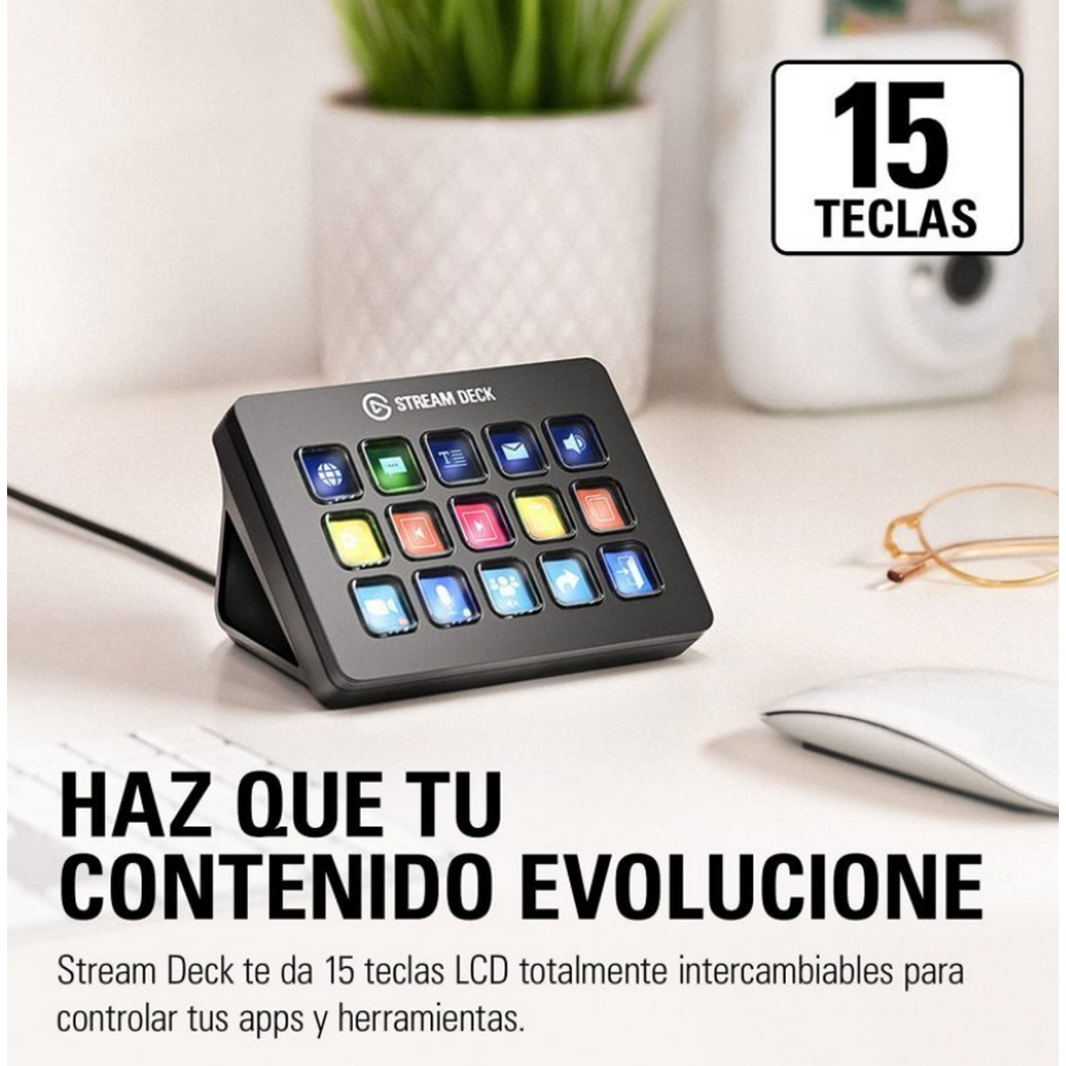 Un Stream Deck con 15 teclas está sobre una superficie blanca. El texto promueve la evolución del contenido.