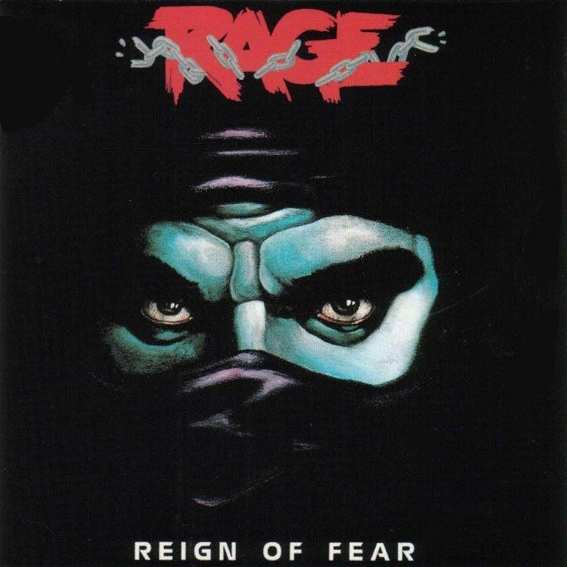 Albumcover. Eine grüngesichtige Figur mit 'Rage' oben und 'Reign of Fear' unten.