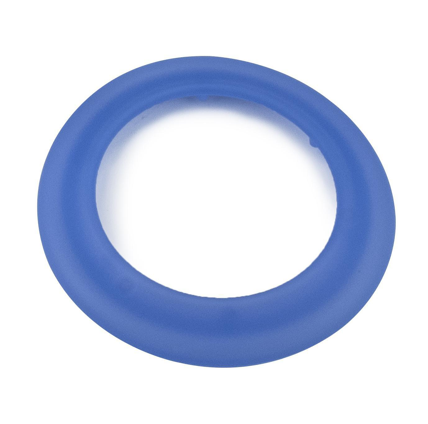 Blauer Gummiring, kreisförmig, isoliert auf weißem Hintergrund.