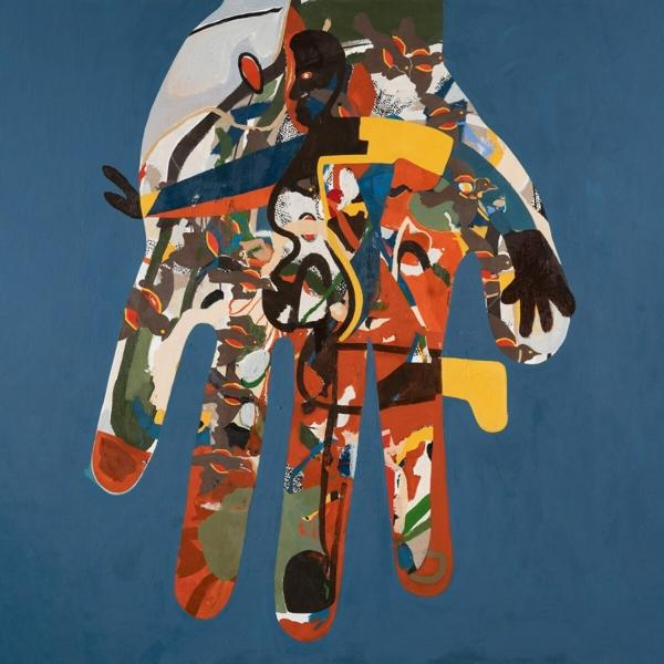 Abstracte kunst van een hand. Het heeft verschillende kleuren en vormen tegen een blauwe achtergrond.