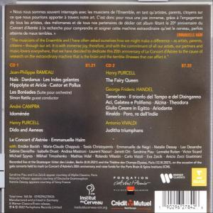 Rückseite einer CD-Hülle mit Titellisten und Credits.