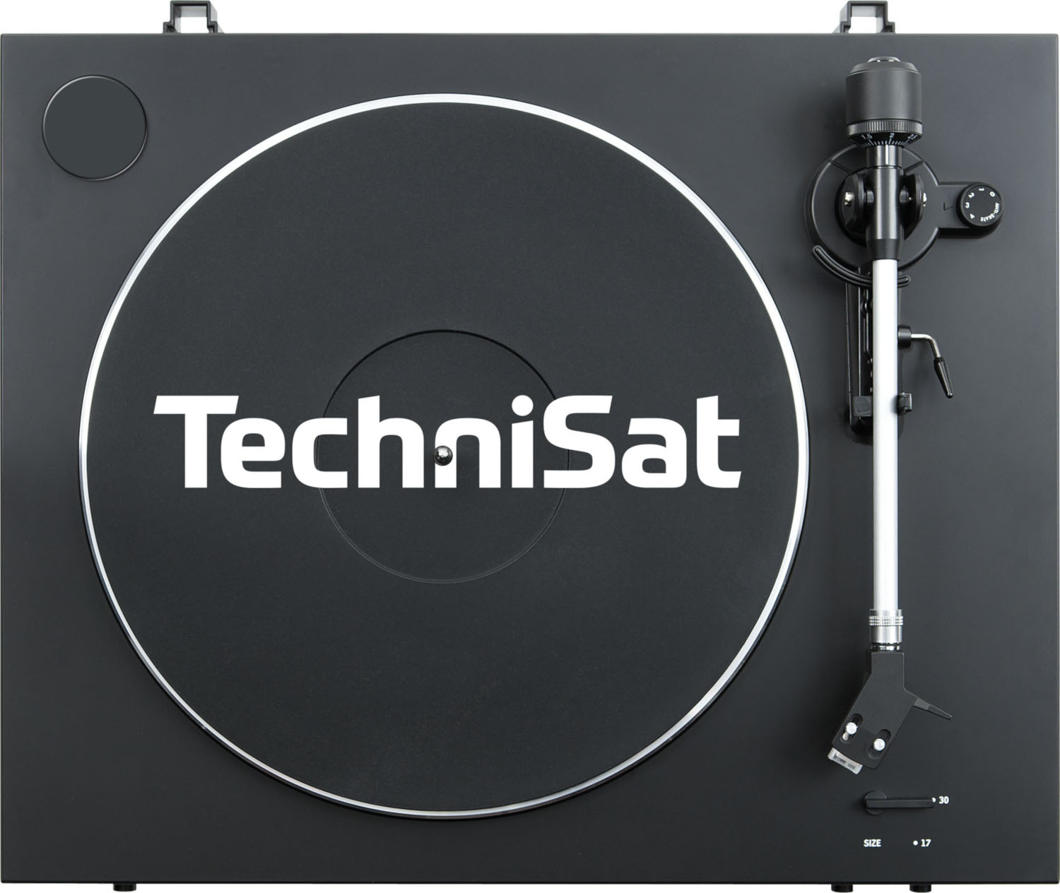 Zwarte TechniSat platenspeler, bovenaanzicht. Toont de draaitafel, toonarm en het TechniSat-logo.
