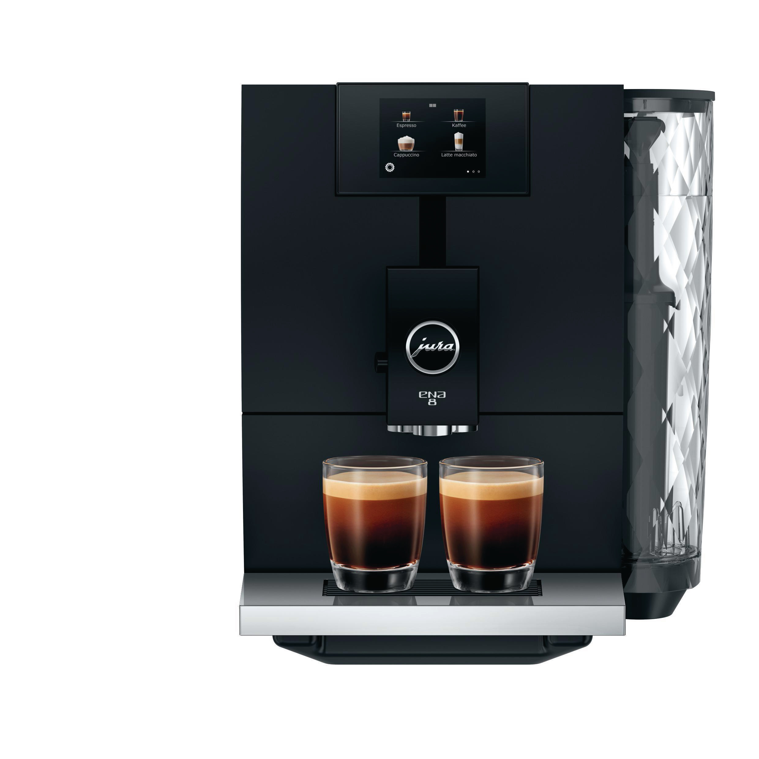 Schwarze Kaffeemaschine, die zwei Espresso-Shots ausgibt. Zwei Gläser, silbernes Tablett, weißer Hintergrund.