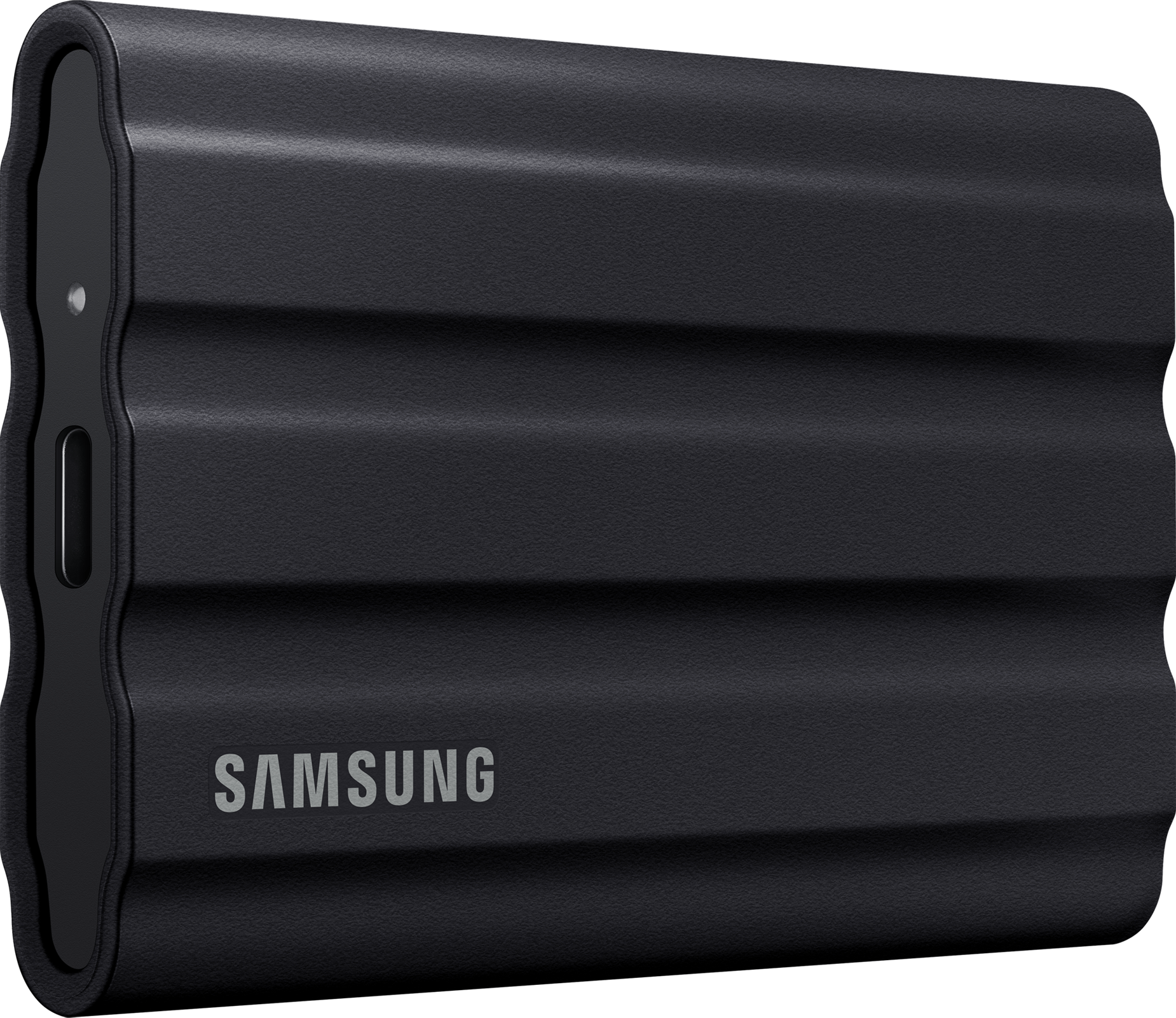 Eine schwarze, tragbare Samsung SSD mit strukturierter Oberfläche und dem Samsung-Logo an der Seite.