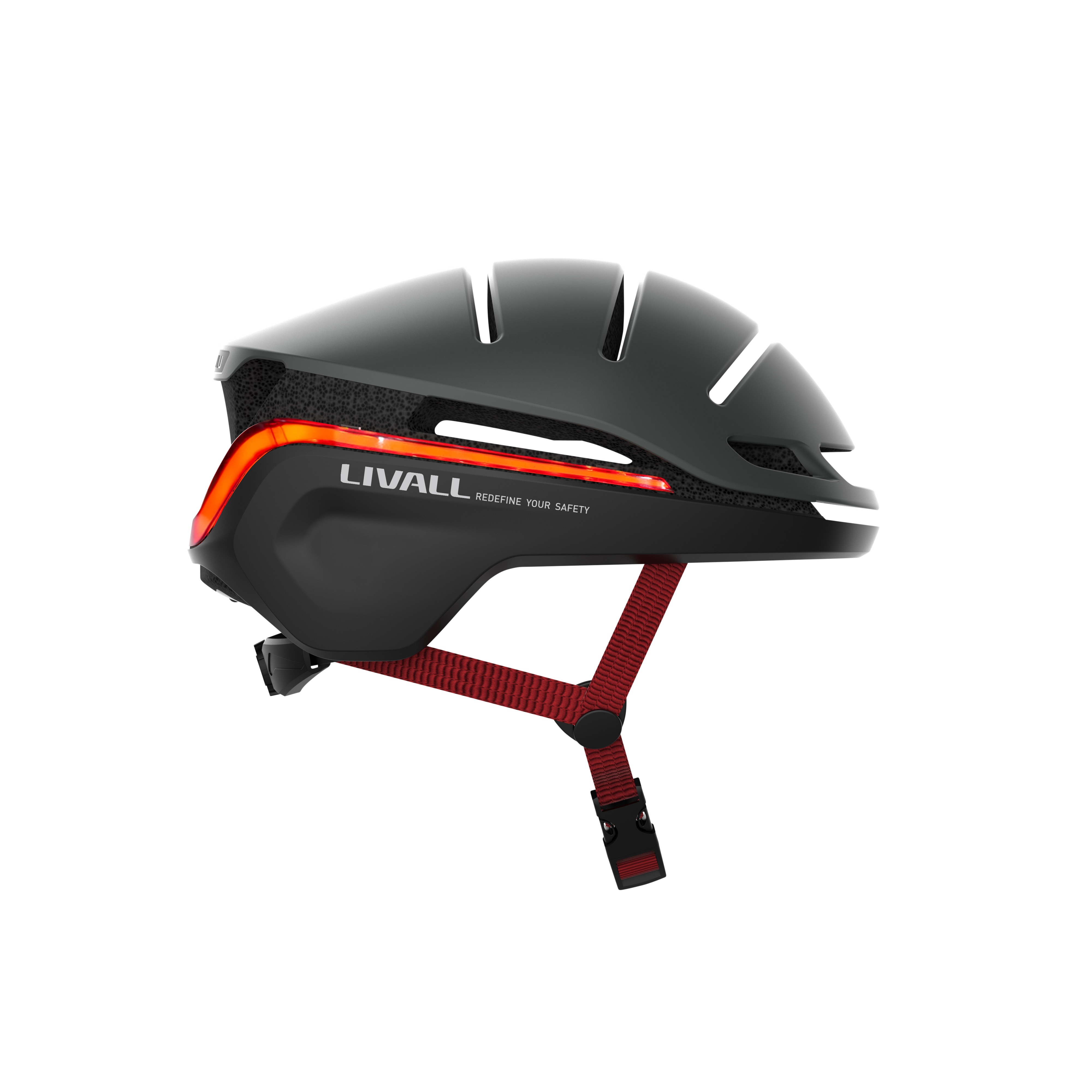 Schwarzer Fahrradhelm mit rotem Riemen und Licht, weißer Hintergrund.