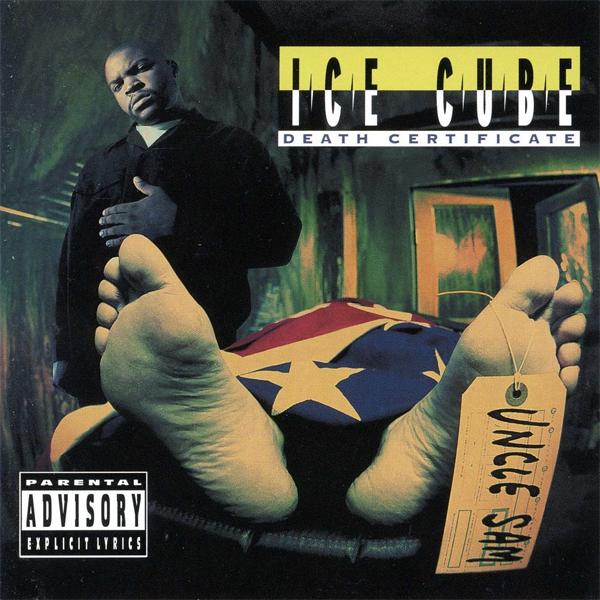 Ice Cube Death Certificate album borítója, férfi, láb, zászló.