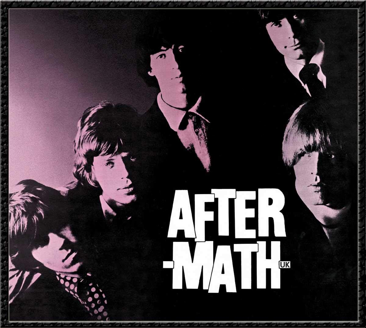 Aftermath album borítója, a The Rolling Stones egy csoportképen. Fehér szöveg fekete háttéren.
