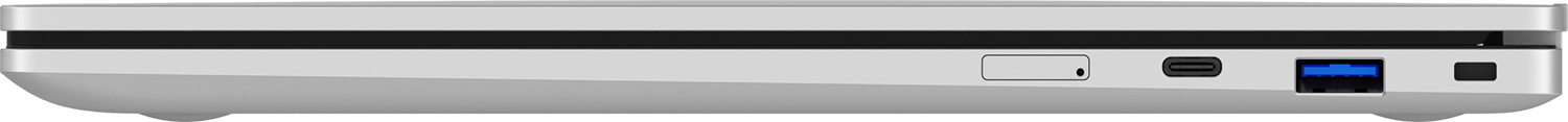 Zilveren laptopbehuizing met USB-A, USB-C en SD-kaartlezer poorten.