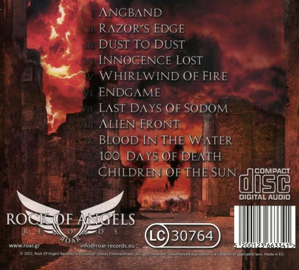 Die Rückseite einer CD mit feurigem Hintergrund, Titelliste und CD-Informationen.