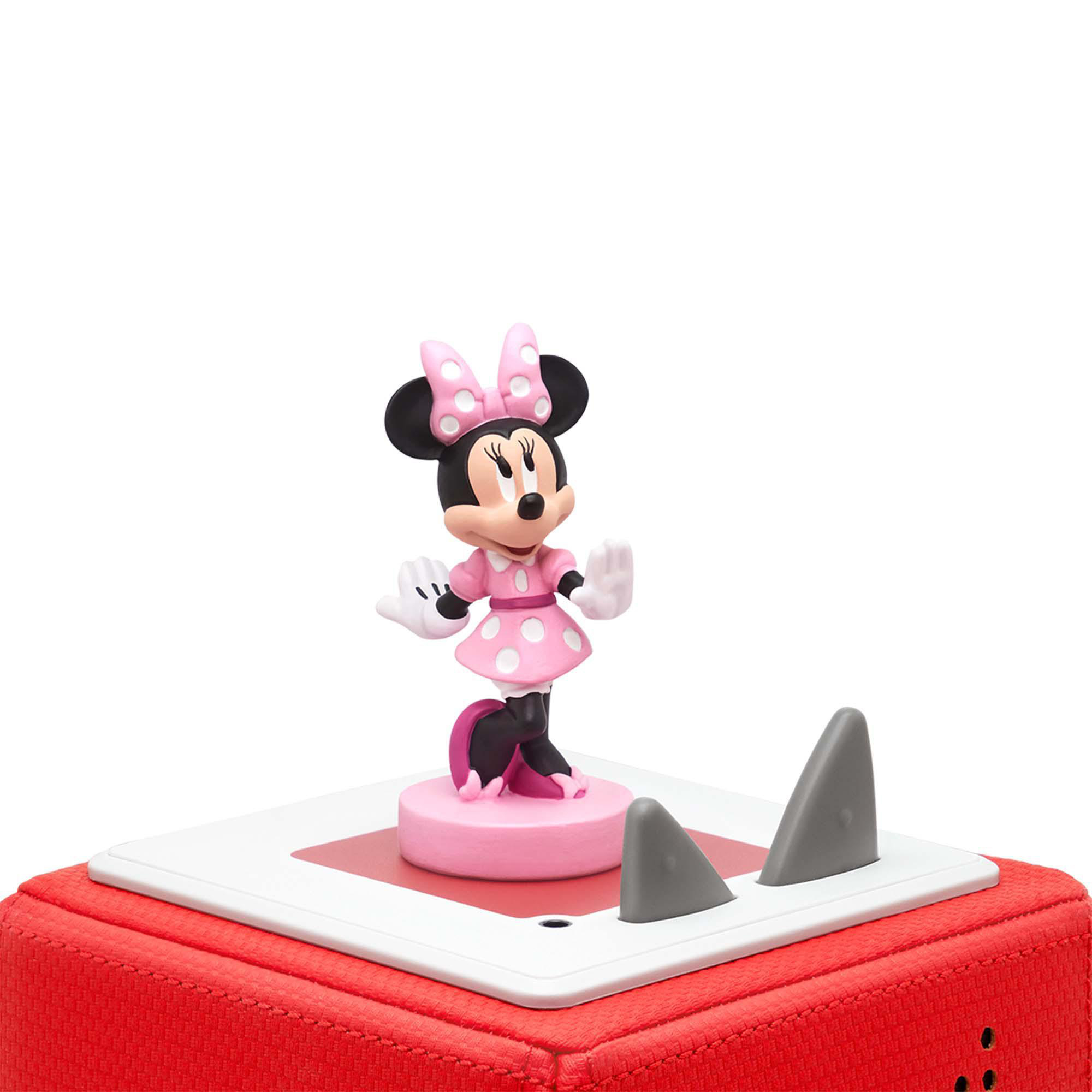 Minnie Mouse Figur auf roter Basis. Zwei graue Haifischflossen sind vorhanden.