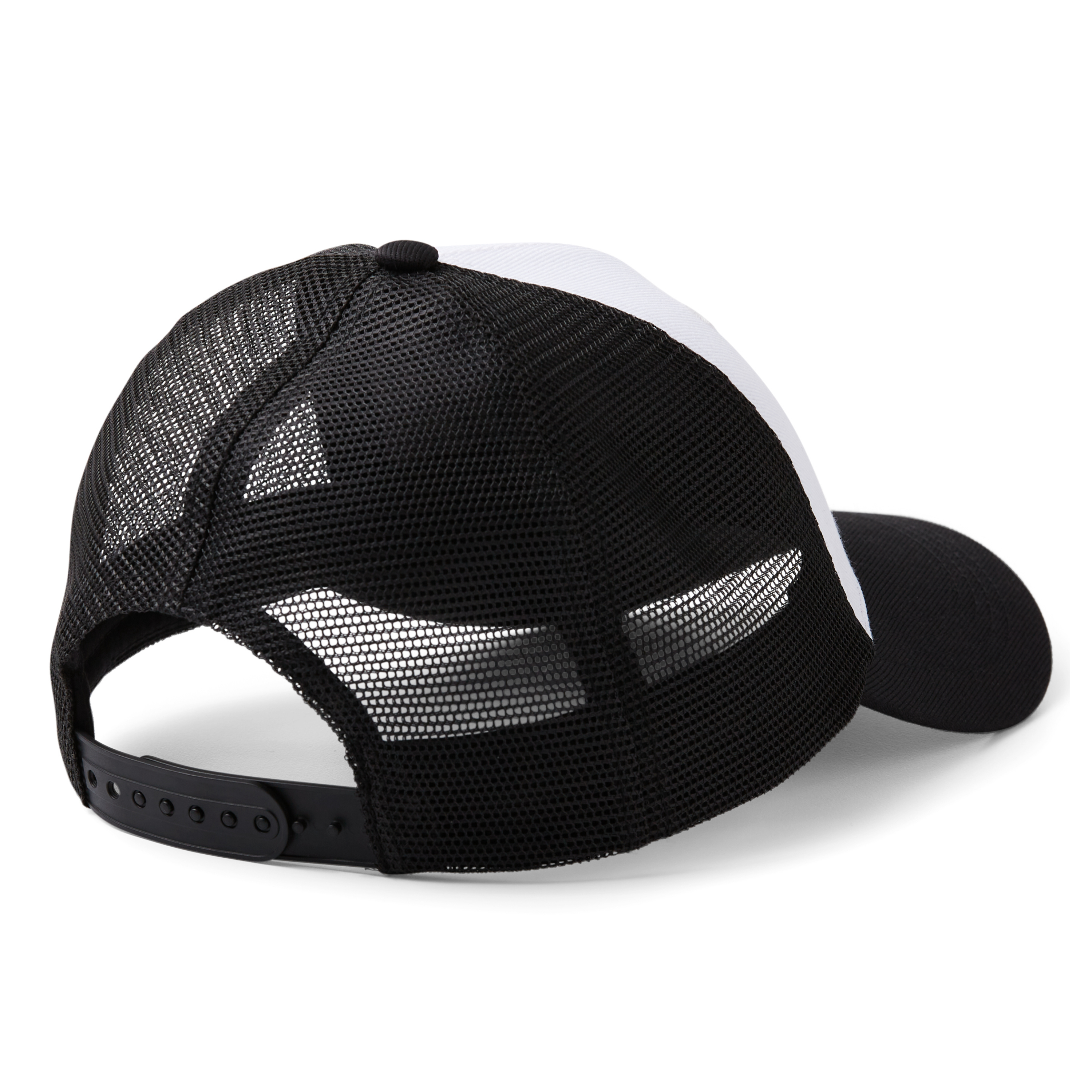 Eine schwarz-weiße Baseballkappe. Der Rücken ist aus Mesh, die Vorderseite ist solide, und der Schirm ist gebogen.