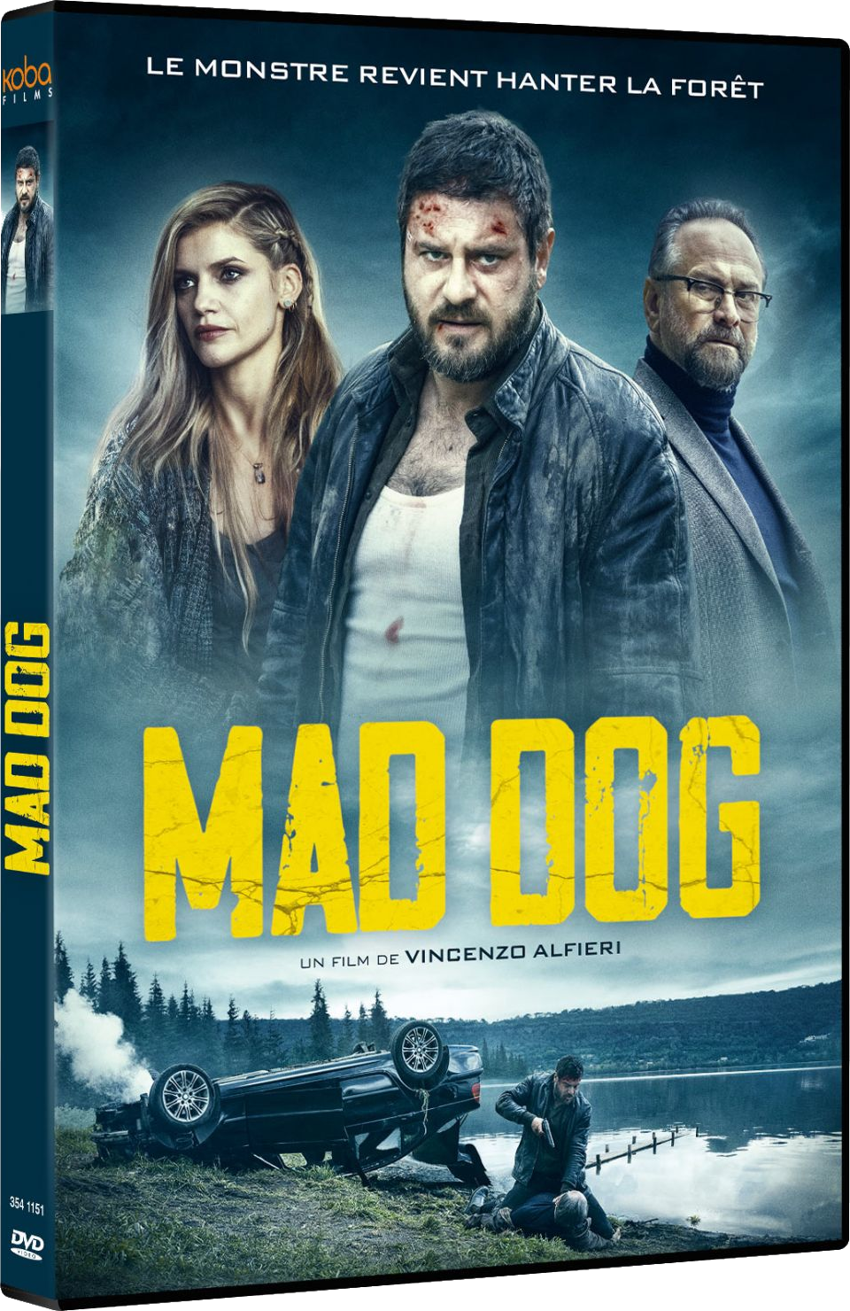 Couverture de film : Trois personnes, une voiture dans une forêt. Texte : Mad Dog.