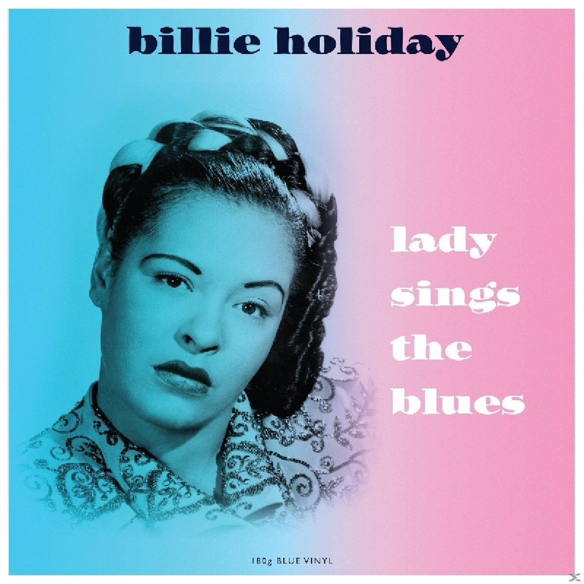 Billie Holiday album borító. Egy nő portréja rózsaszín és kék átmenetes háttéren.