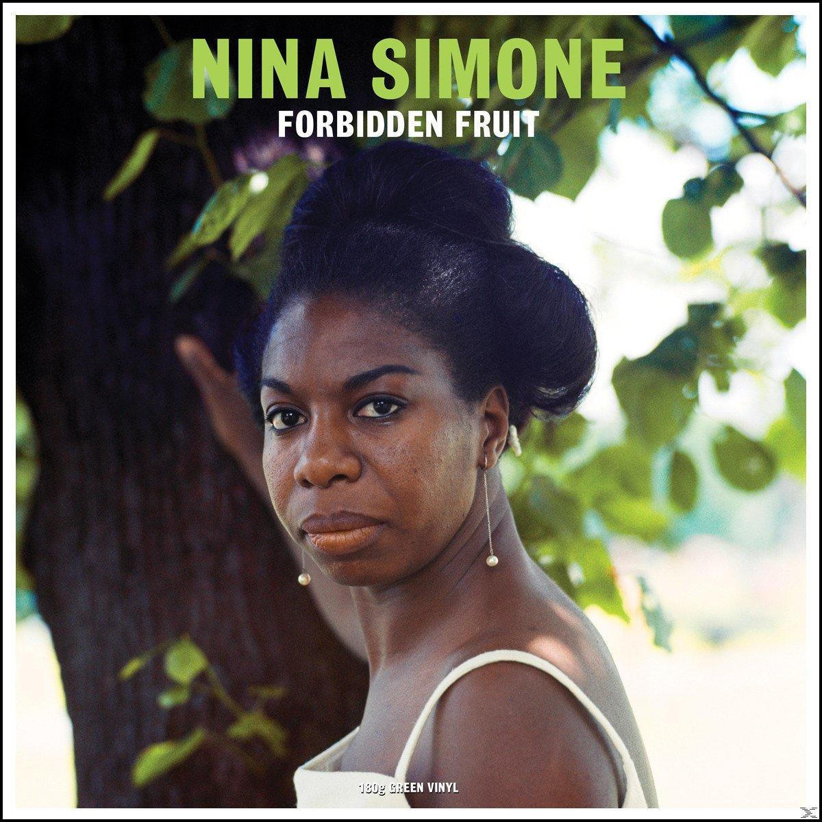Nina Simone album borító. Portré, fekete-fehér. Zöld szöveg: Nina Simone. Forbidden Fruit.