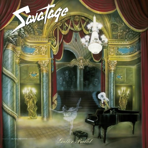 A Savatage album borítója. Balett jelenet balerinával, zongorával, színpad csillárral és gitárral.