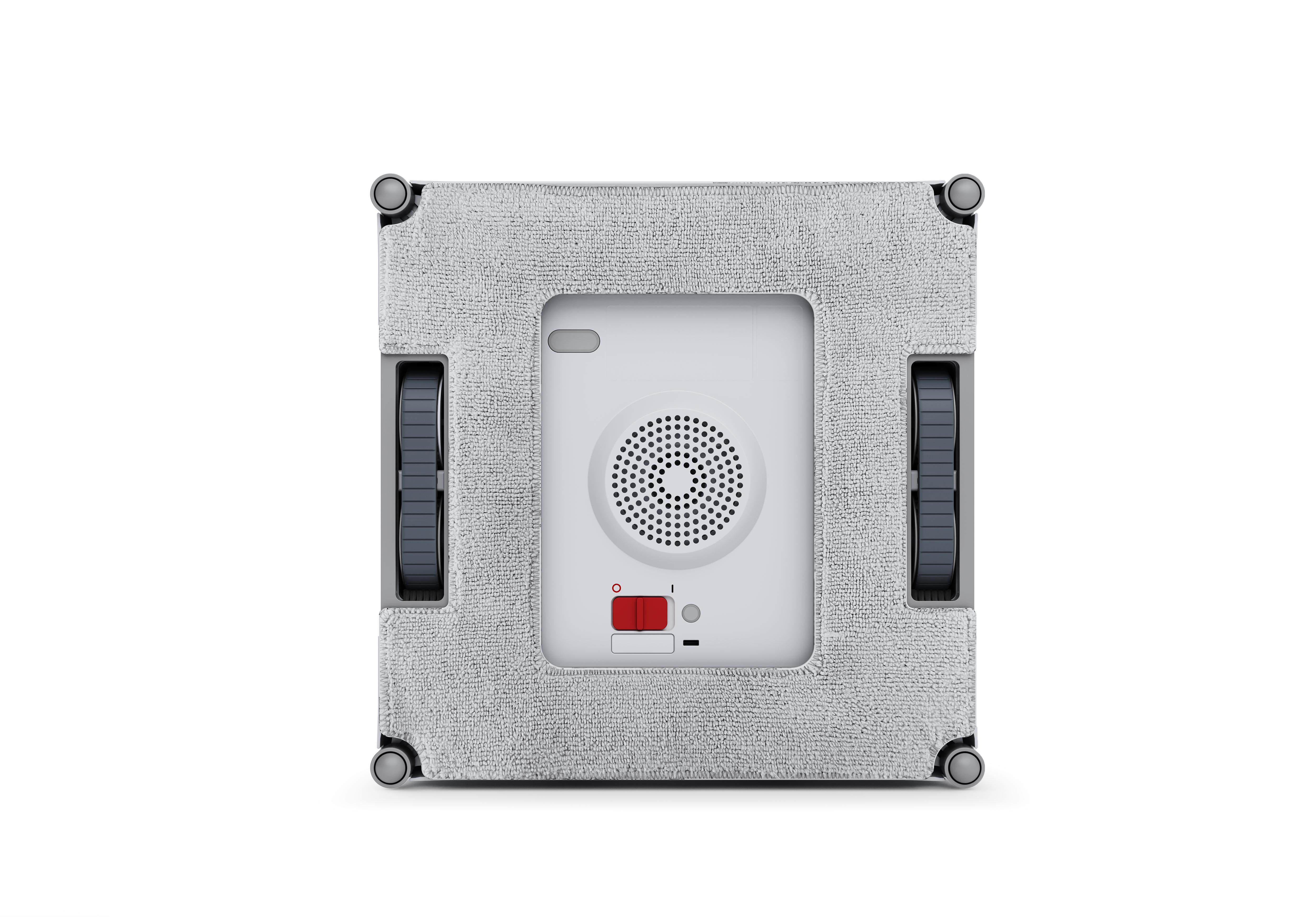Ein weißer Fensterputzroboter mit zwei schwarzen Rädern und einem roten Knopf, isoliert auf Weiß.