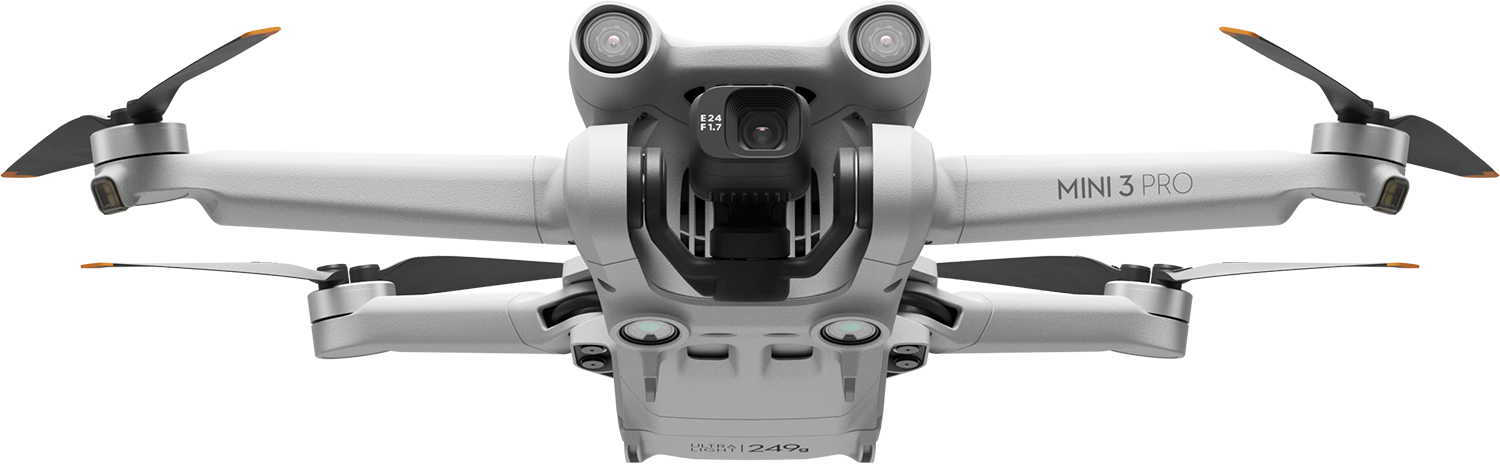 Witte drone van bovenaf met camera en uitgevouwen propellers.