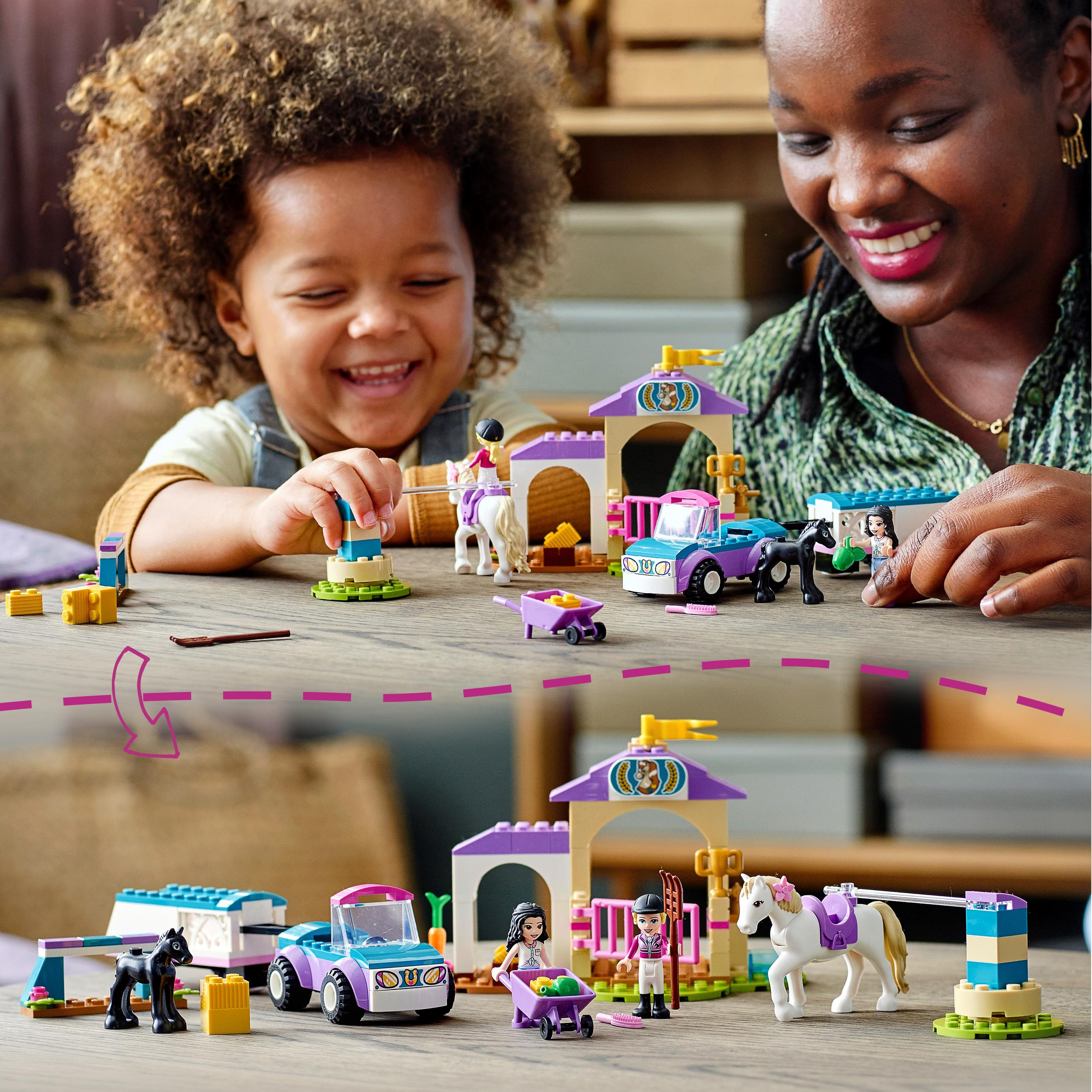 LEGO Friends 41441 Trainingskoppel und Pferdeanhänger Bausatz, Mehrfarbig