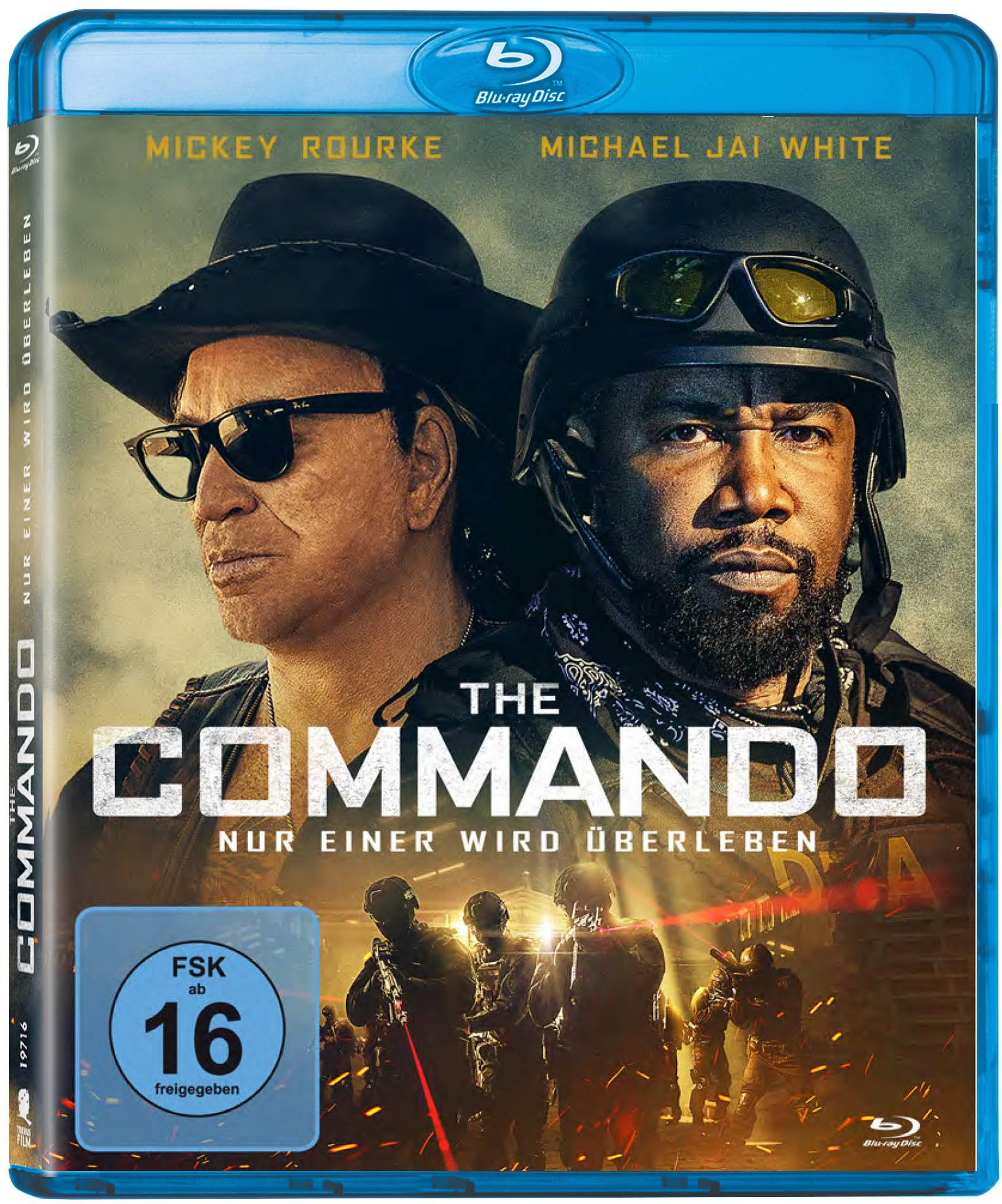 DVD-Cover von 'The Commando'. Zwei Männer mit Waffen, Text und blauer Hintergrund.
