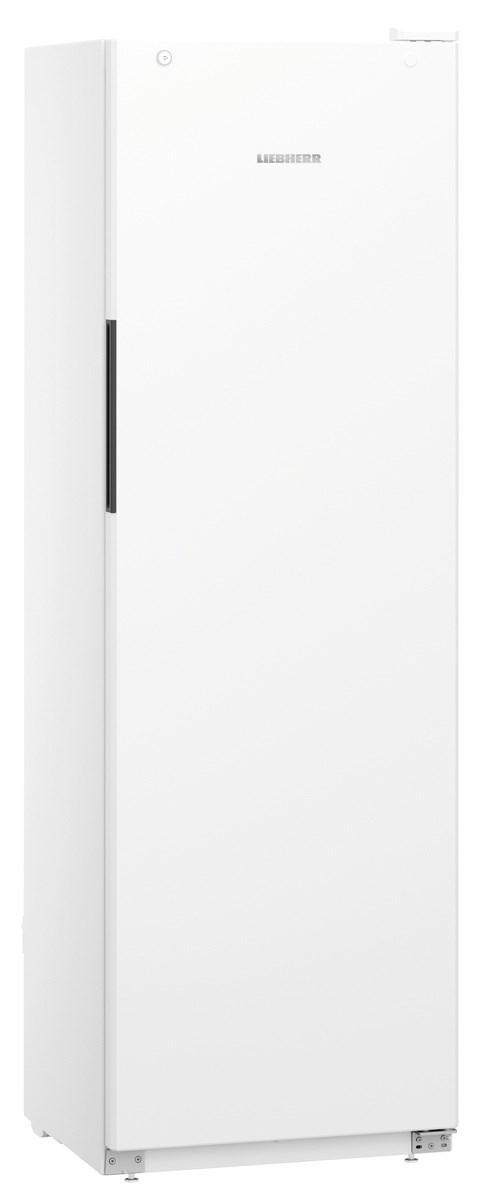 Ein hoher, weißer Liebherr-Kühlschrank, leicht angewinkelt, mit schwarzem Griff.