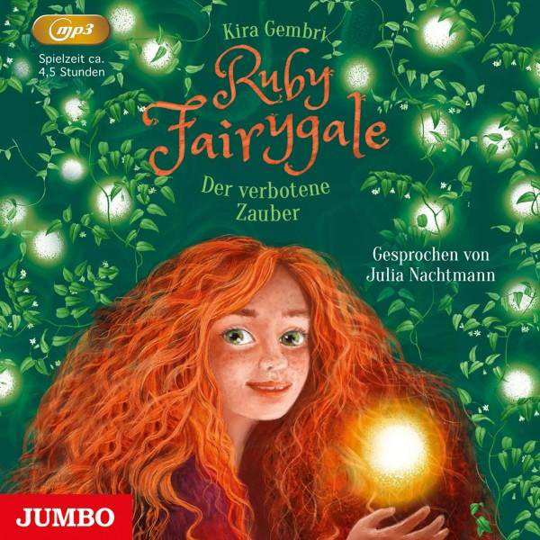 Hörbuchcover für Ruby Fairygal. Ein Mädchen mit roten Haaren und einem leuchtenden Orb ist im Vordergrund.