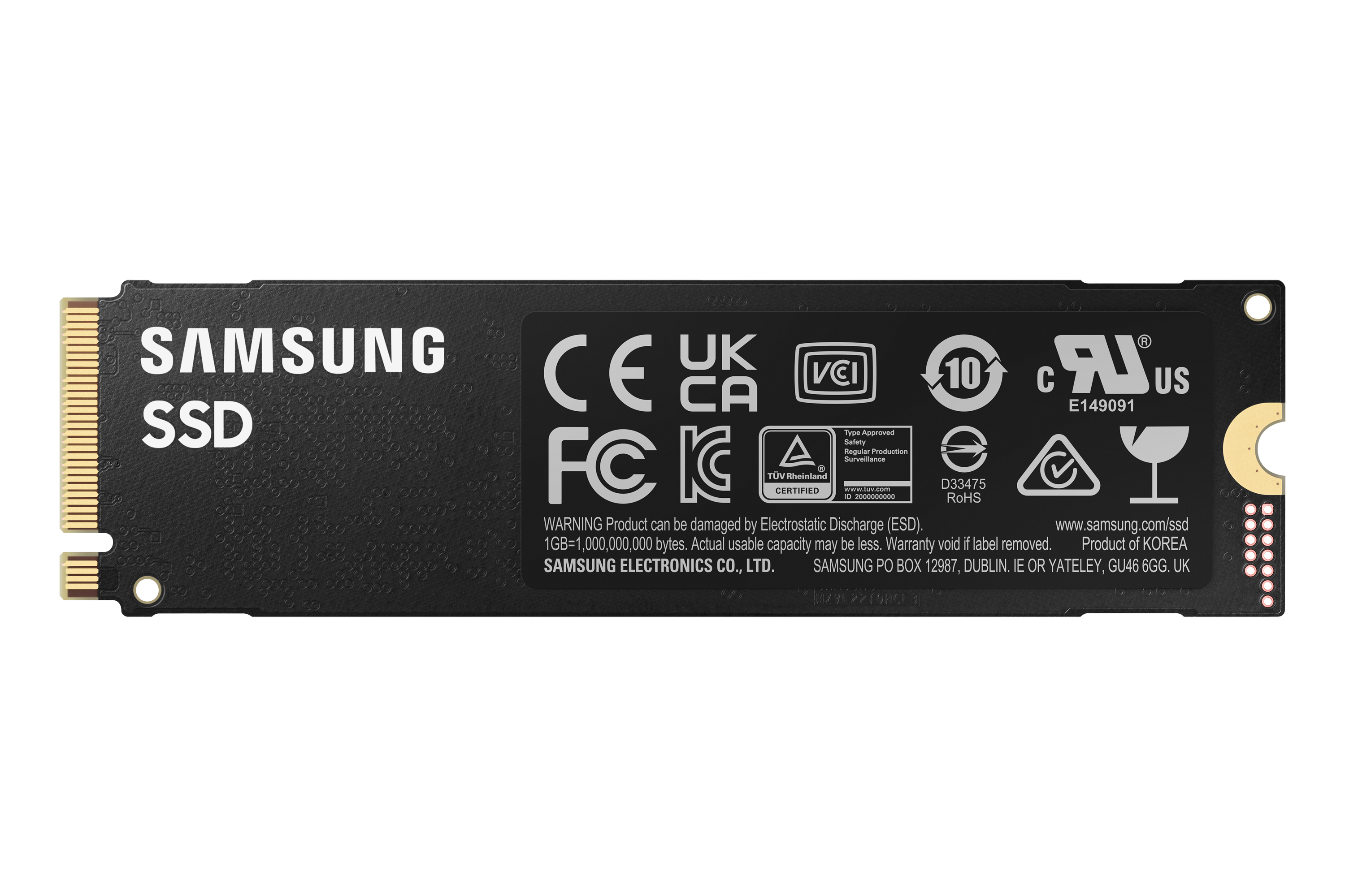 Ürün bilgileri ve düzenleyici logoları içeren Samsung SSD. Siyah arka plan.