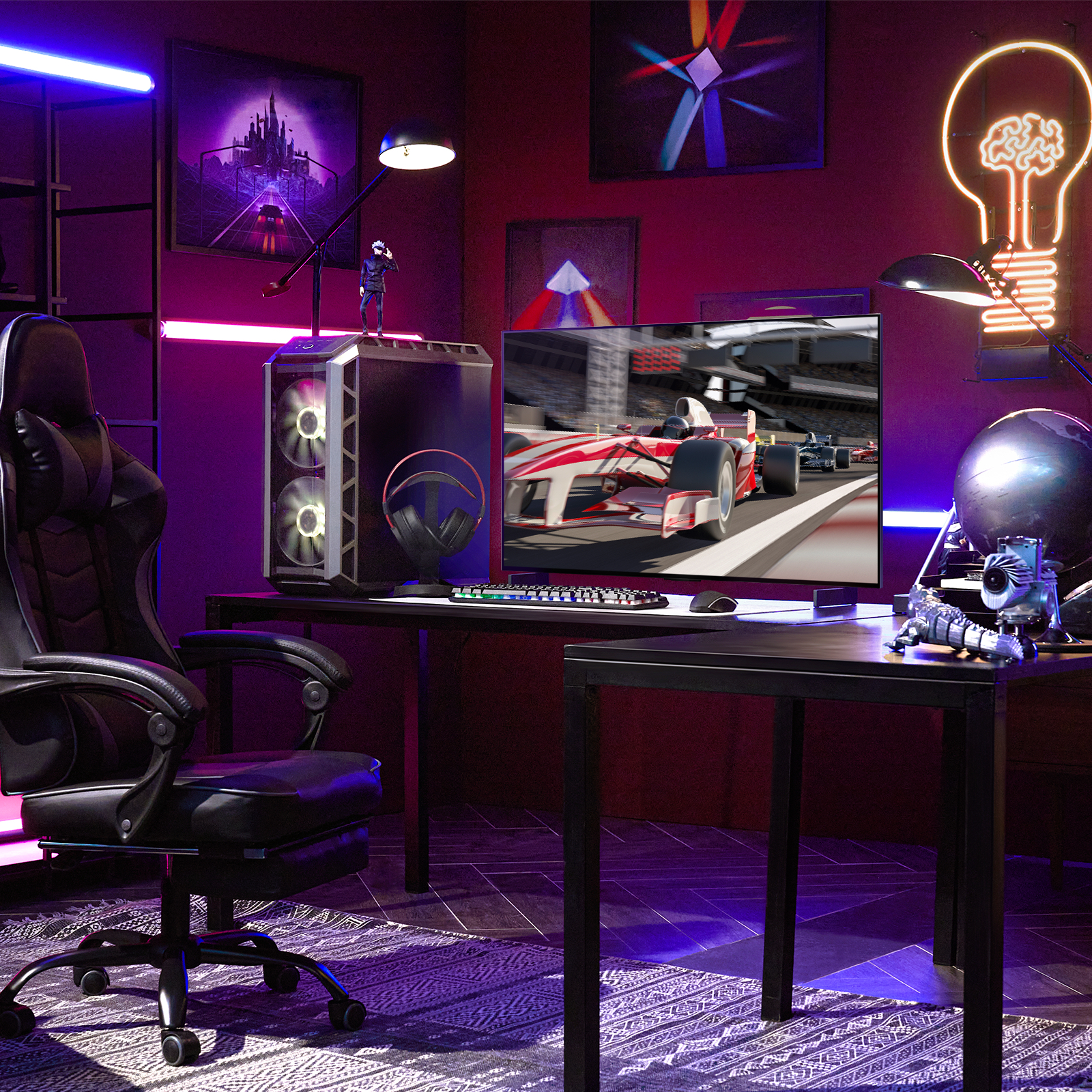 Játékszoba berendezése számítógéppel, gamer székkel és egy versenyjátékot mutató monitorral.