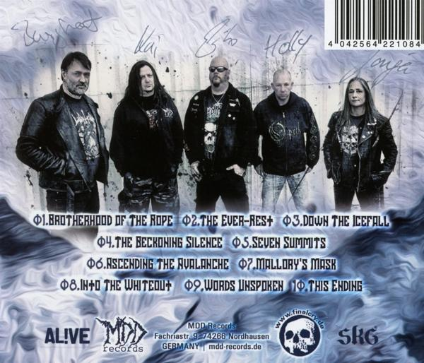 Album-Rückseite mit Bandmitgliedern, Titelliste und Albumtitel. Weißes und blaues Farbschema.