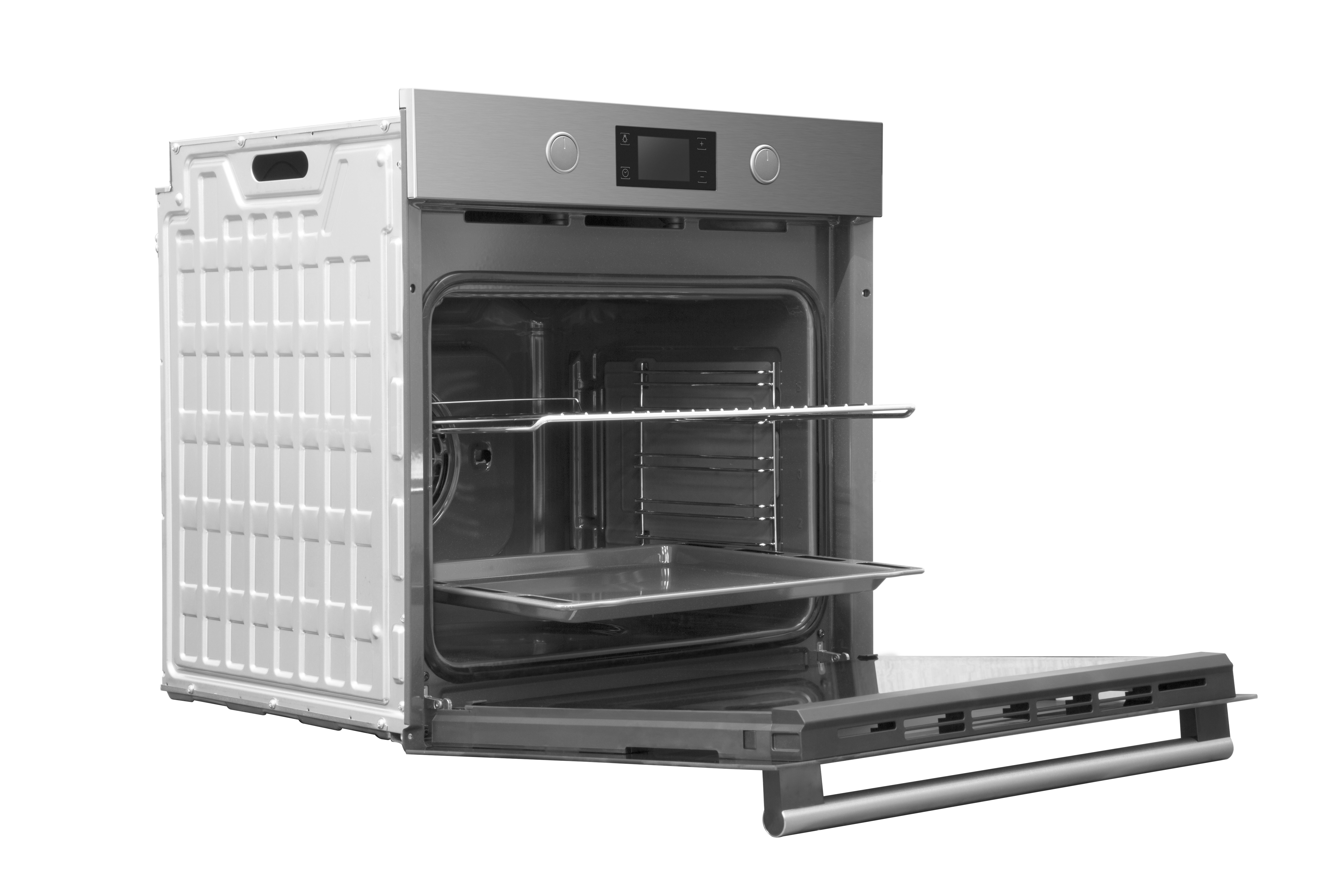 Silberner Einbau-Backofen, offen. Tablett und Rost sichtbar. Weißer Hintergrund.
