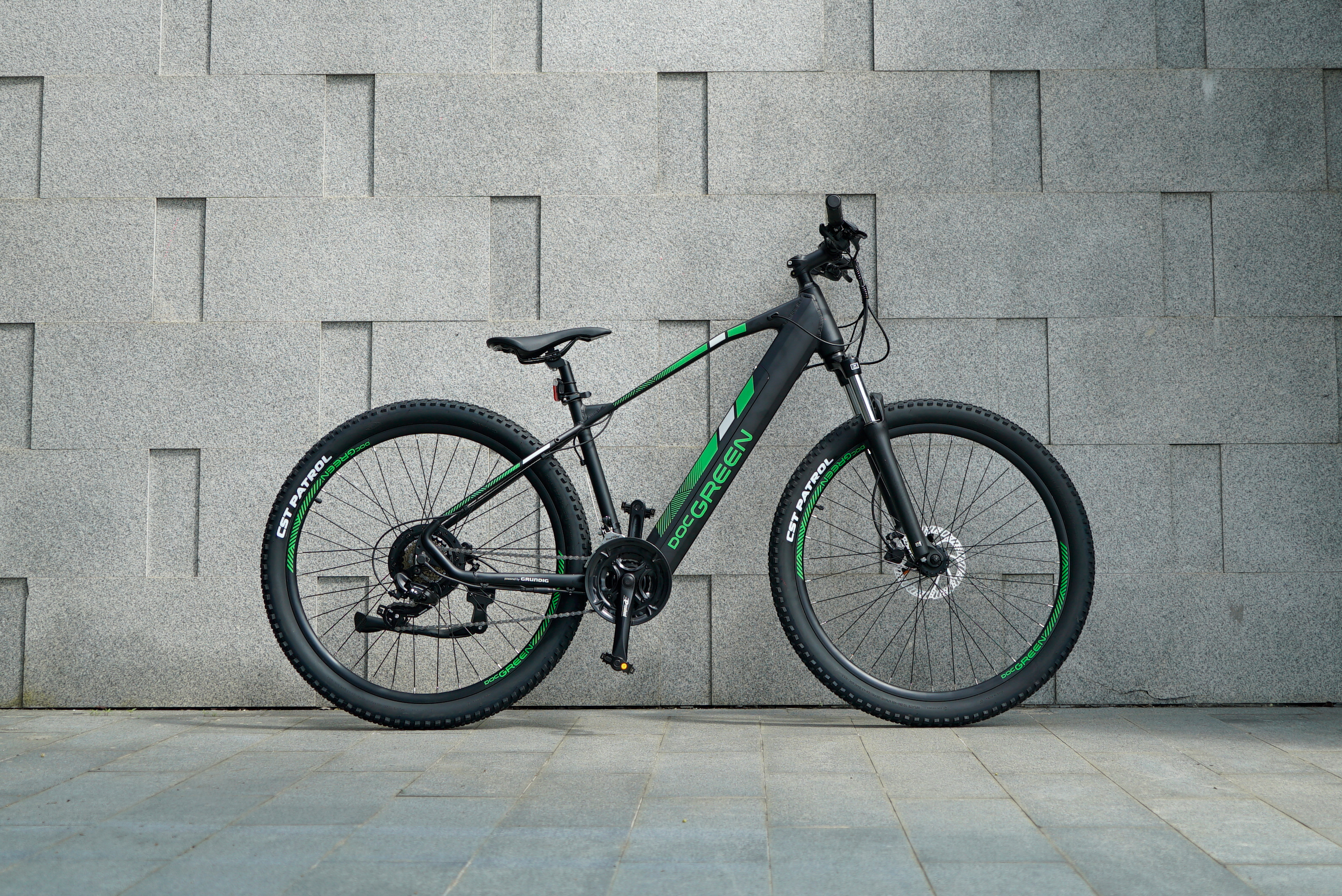 DOCGREEN DEVOS Mountainbike (Laufradgröße: 27,5 Zoll, Unisex-Rad, Schwarz)