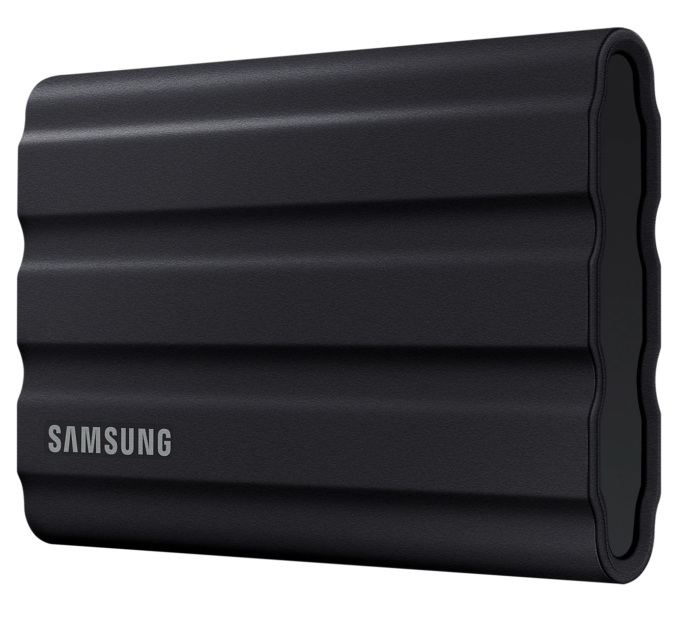 Egy fekete bordázott Samsung hordozható külső merevlemez közeli képe.