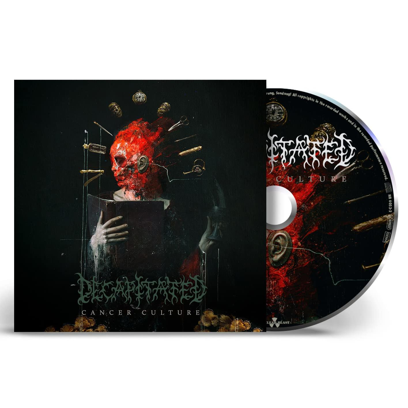 Albumcover mit Totenkopf-Design und CD. Text auf dem Cover ist 'Decapitated'.