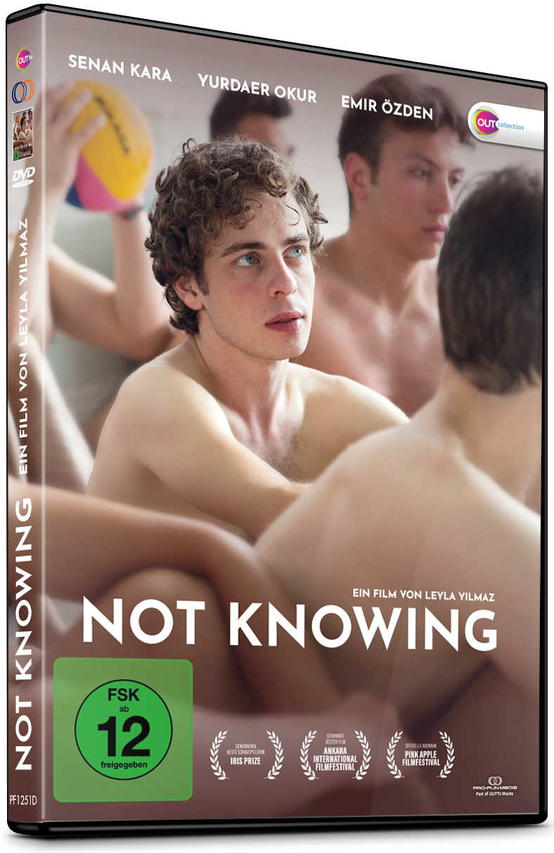 DVD-Cover des Films "Not Knowing" mit einer Gruppe junger Männer.