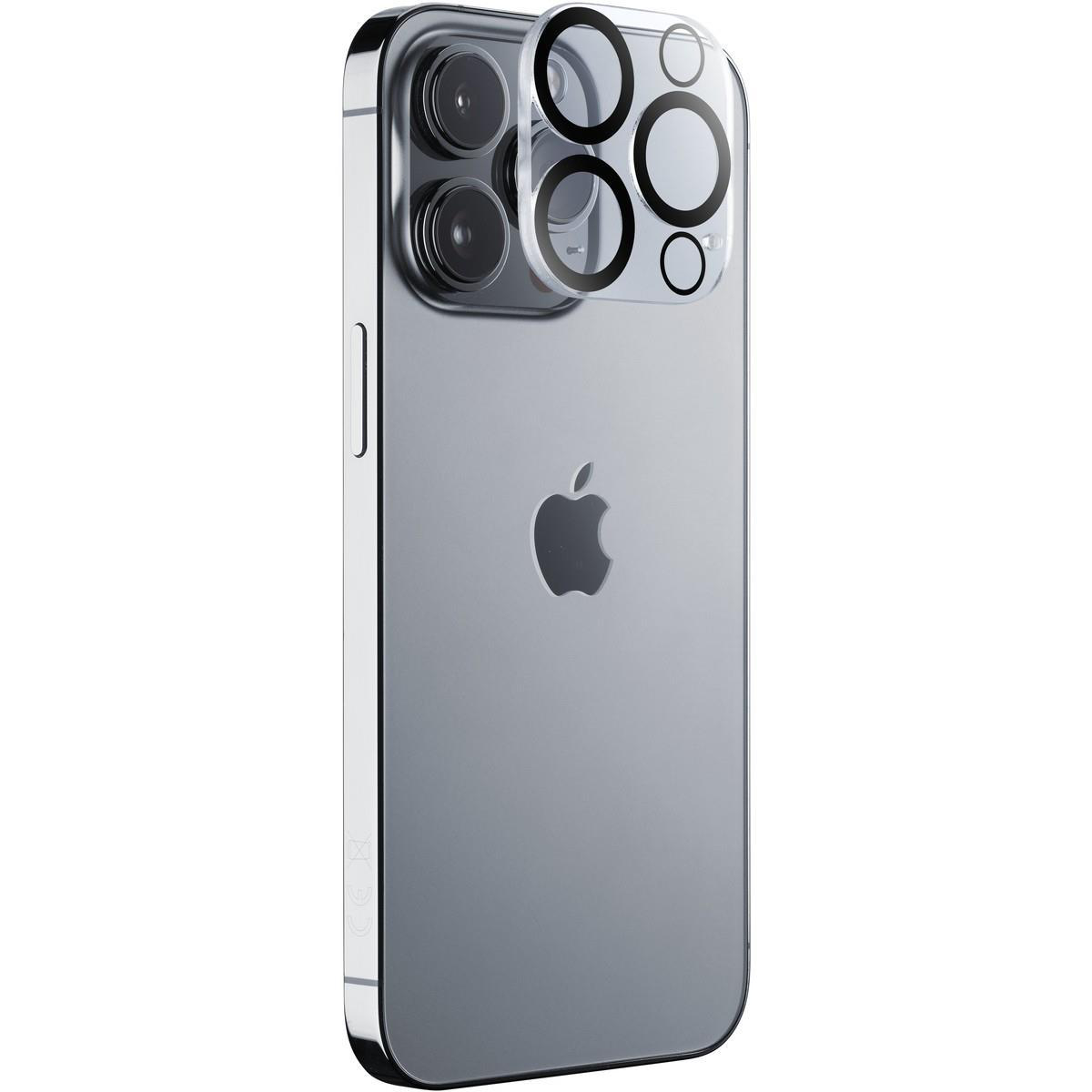 Silbernes Smartphone mit Kameralinsen auf weißem Hintergrund. Apple-Logo sichtbar.
