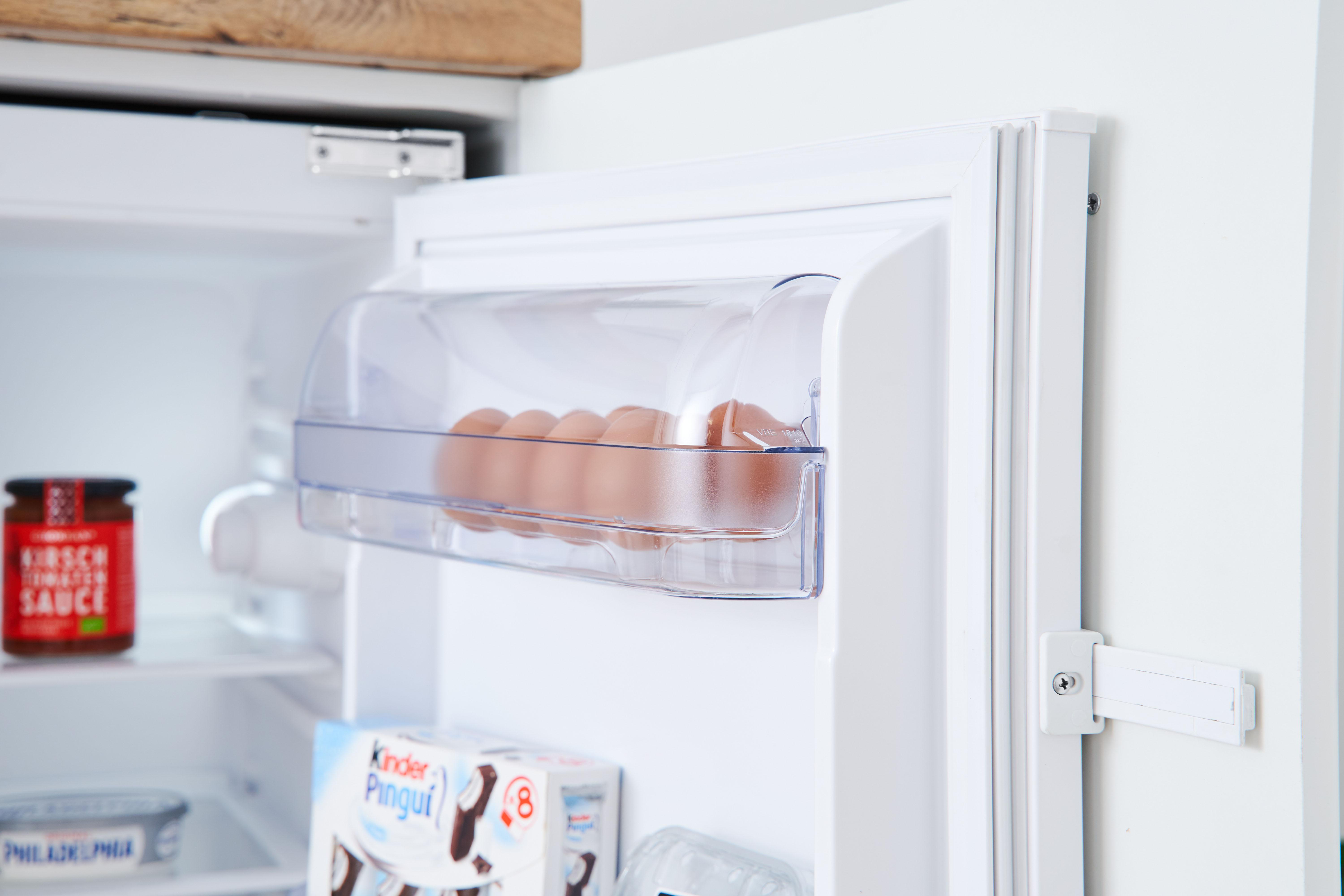 RESPEKTA KS88.0 Kühlschrank (133 l, F, 875 mm hoch, Weiß)
