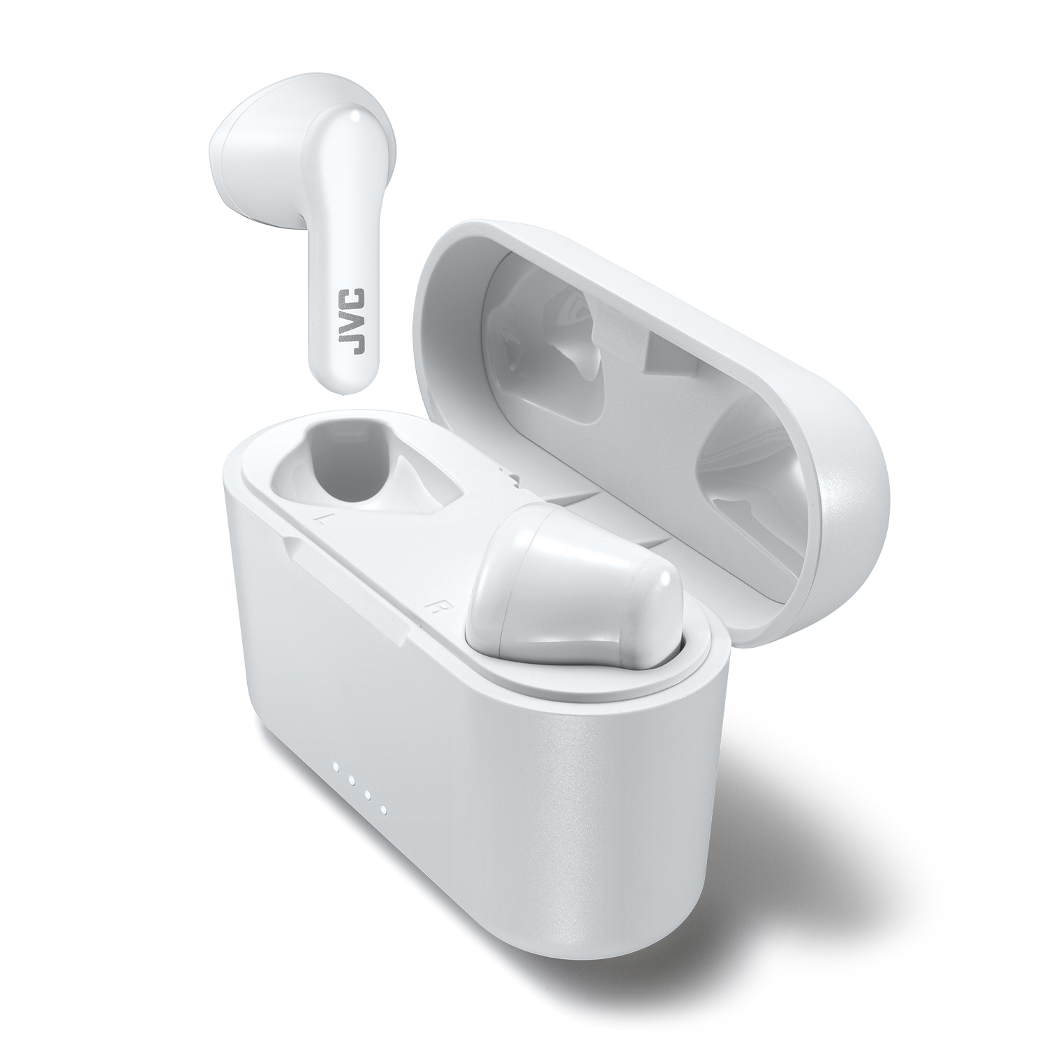 Auricolari e custodia di ricarica JVC bianchi. Un auricolare è separato. Sfondo bianco.