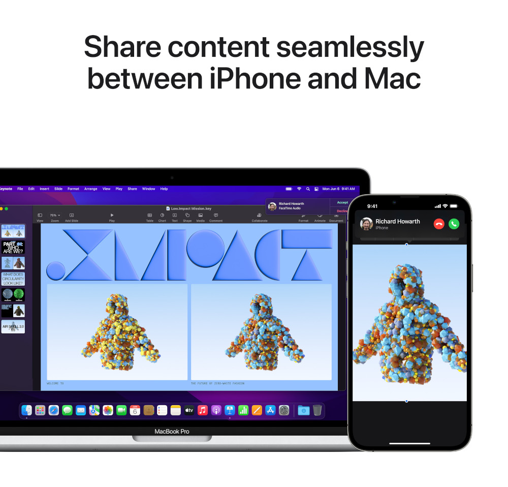 Een iPhone toont een oproep met een 3D-figuur, naast een MacBook Pro met een presentatie met dezelfde figuur.