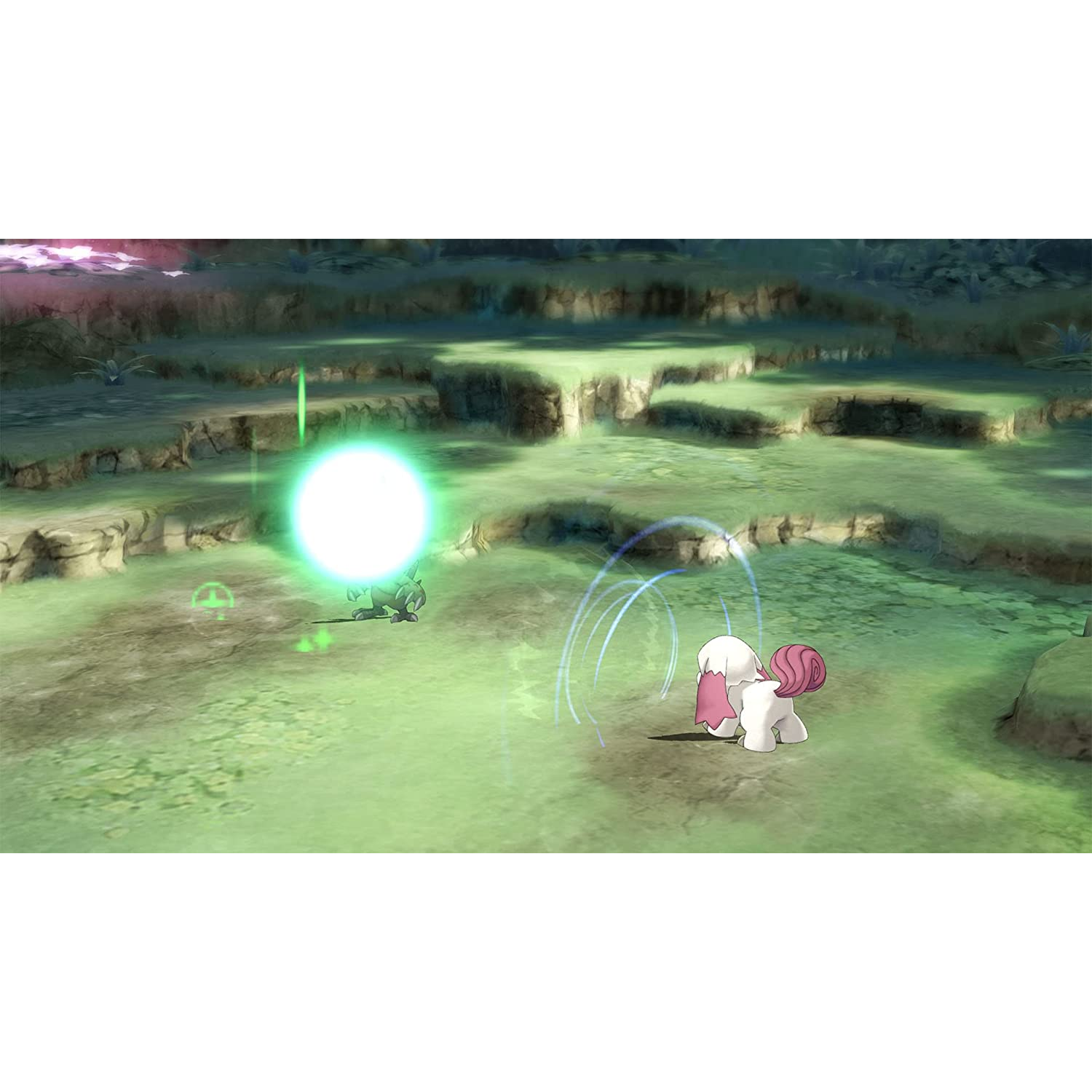 Una escena de videojuego con una criatura blanca y una bola de energía verde.