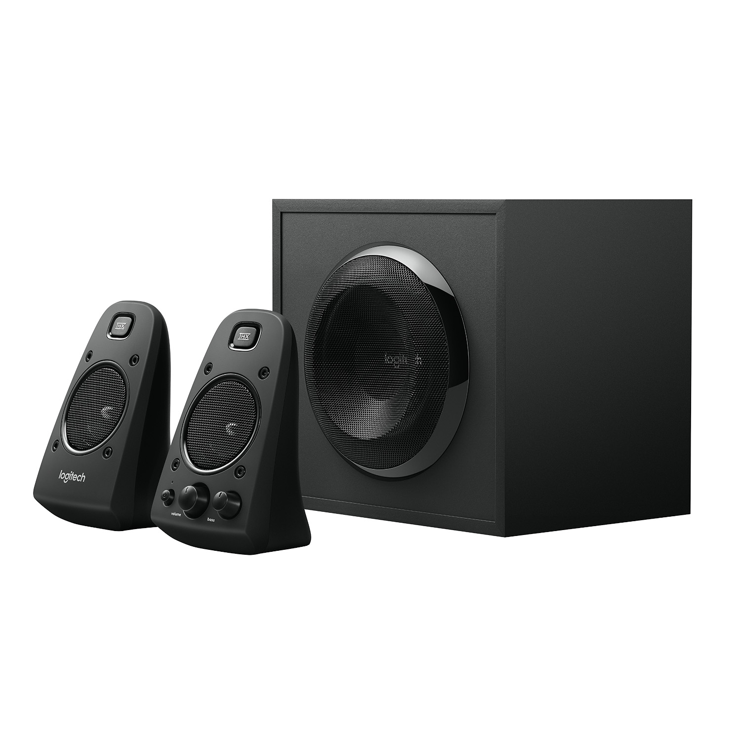 Conjunto de altavoces negros con dos altavoces y un subwoofer sobre fondo blanco.