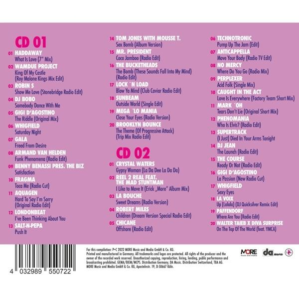 Zwei CDs mit Text auf dem Cover in einer Hülle.