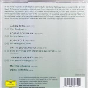 Rückseite einer CD-Hülle mit Text über Musik. Weißer Hintergrund. Noten und Logo vorhanden.