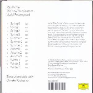 CD-Cover: weißer Hintergrund, Text und ein Logo.