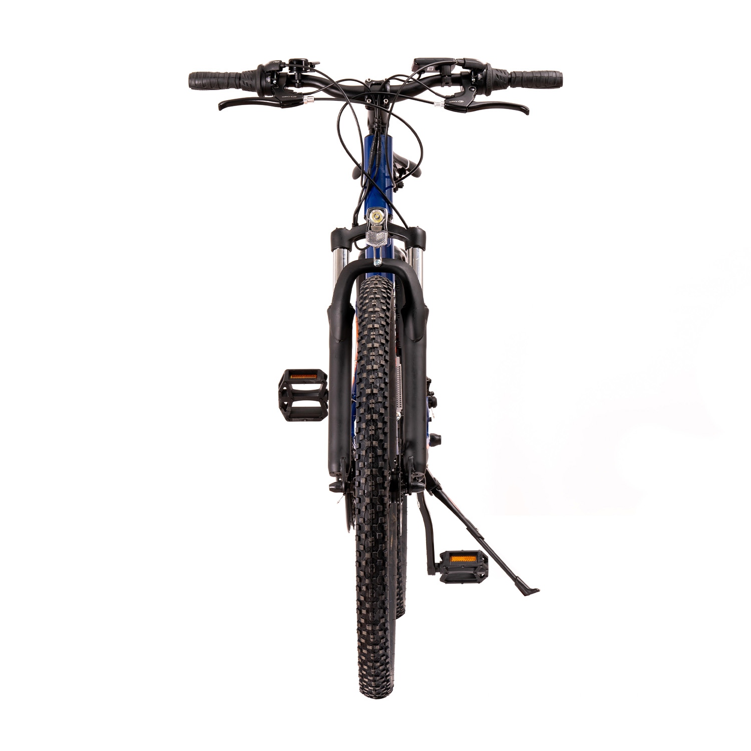 Bicicletta blu, vista frontale. Pneumatici, manubrio e sella neri. Sfondo bianco.