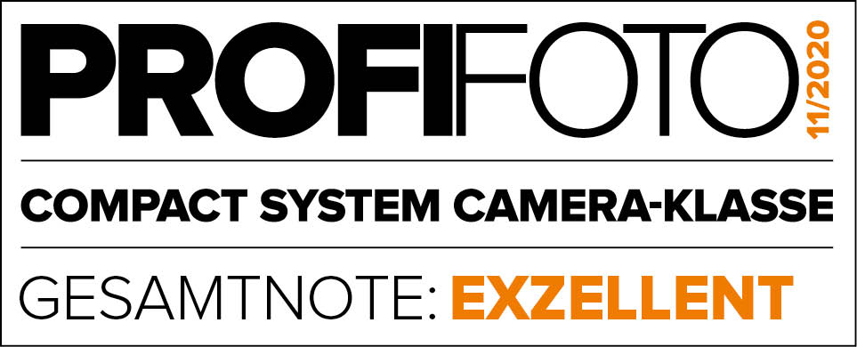 Une étiquette avec du texte noir indiquant 'PROFI FOTO' et 'EXZELLENT'.