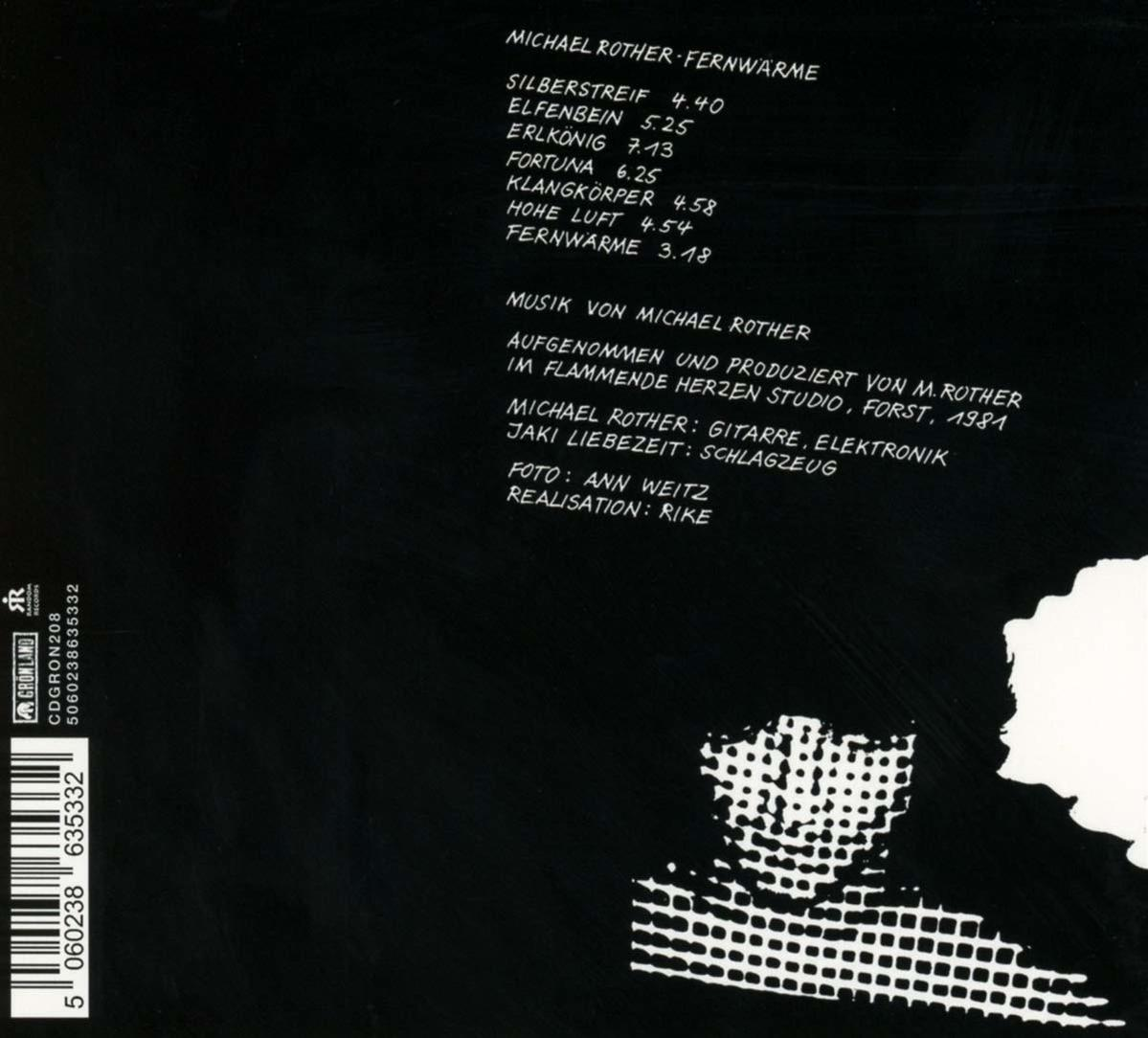 Ein schwarzes CD-Cover mit einer Liste von Songs und dem Namen des Künstlers, weißer Text.